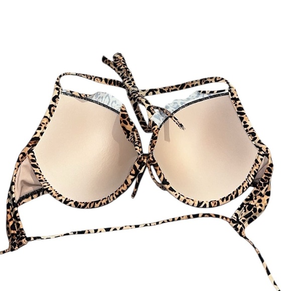 NWOT Victoria's Secret Leopard Print Bikini Top - Picture 3 of 6